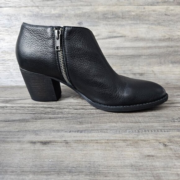 Silent D Bichon Anthropologie Bootie Leather Black Cutout Zip Ankle Boots - Picture 12 of 12